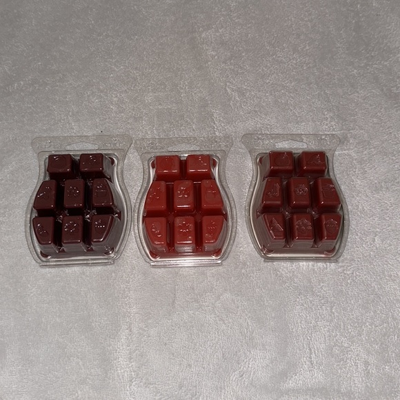 Scentsy, Set of 3 Wax Melts - Picture 2 of 5